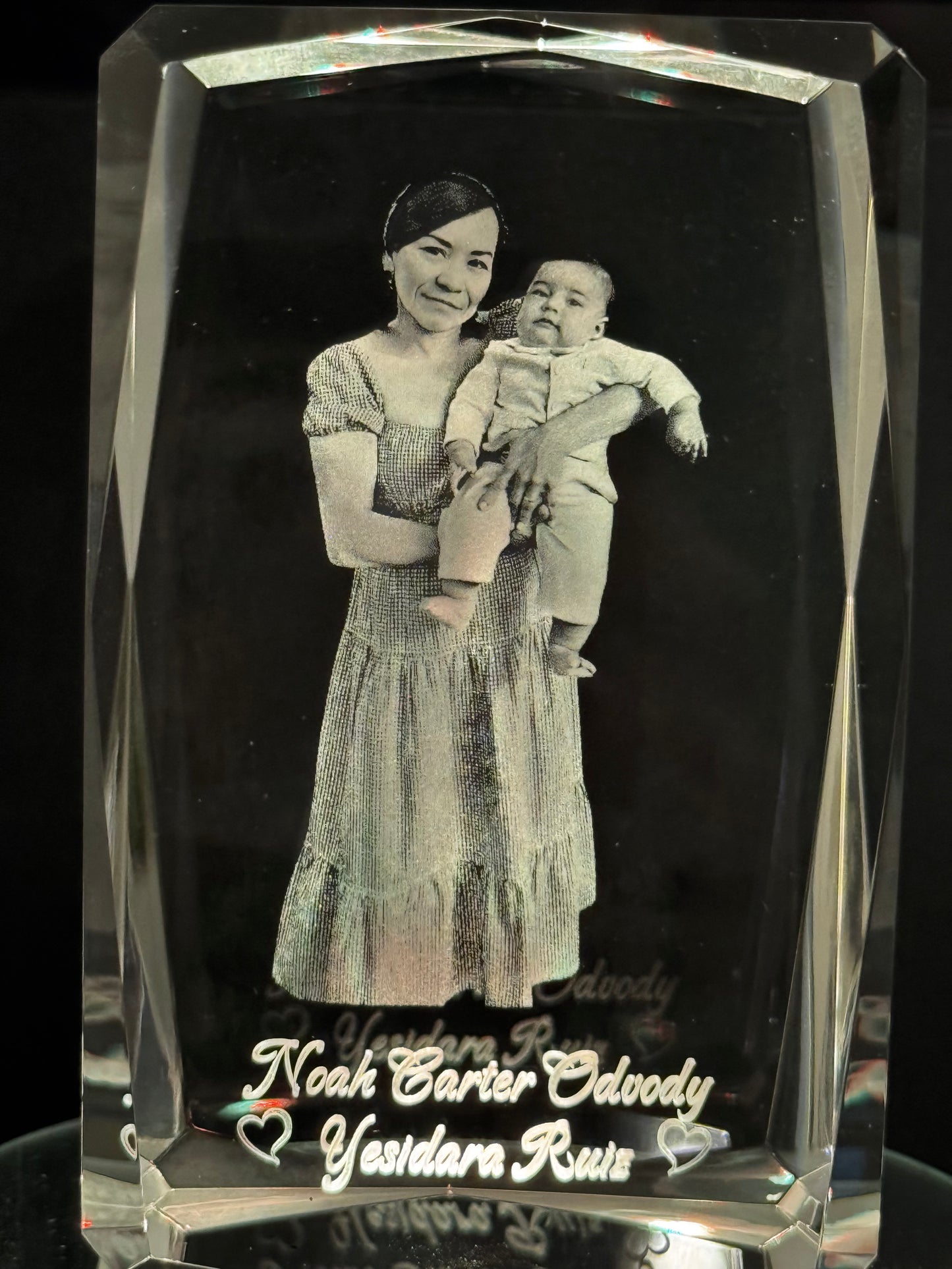 Custom 3D Inner Engraved K9 Crystal Cube – Your Photo